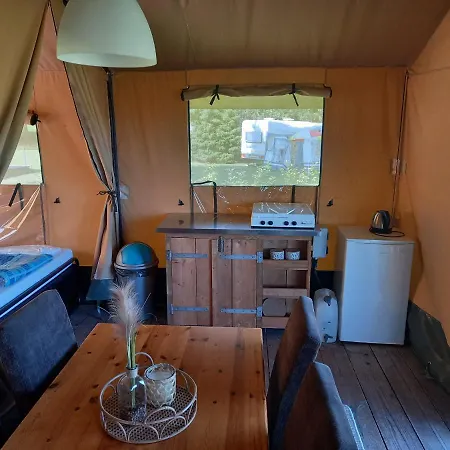Comfort Safaritent 6 Pers En Mini Camping Zwiggelte Exterior photo