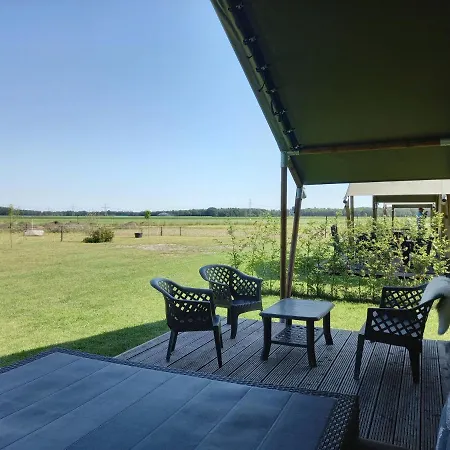Comfort Safaritent 6 Pers En Mini Camping Zwiggelte Exterior photo